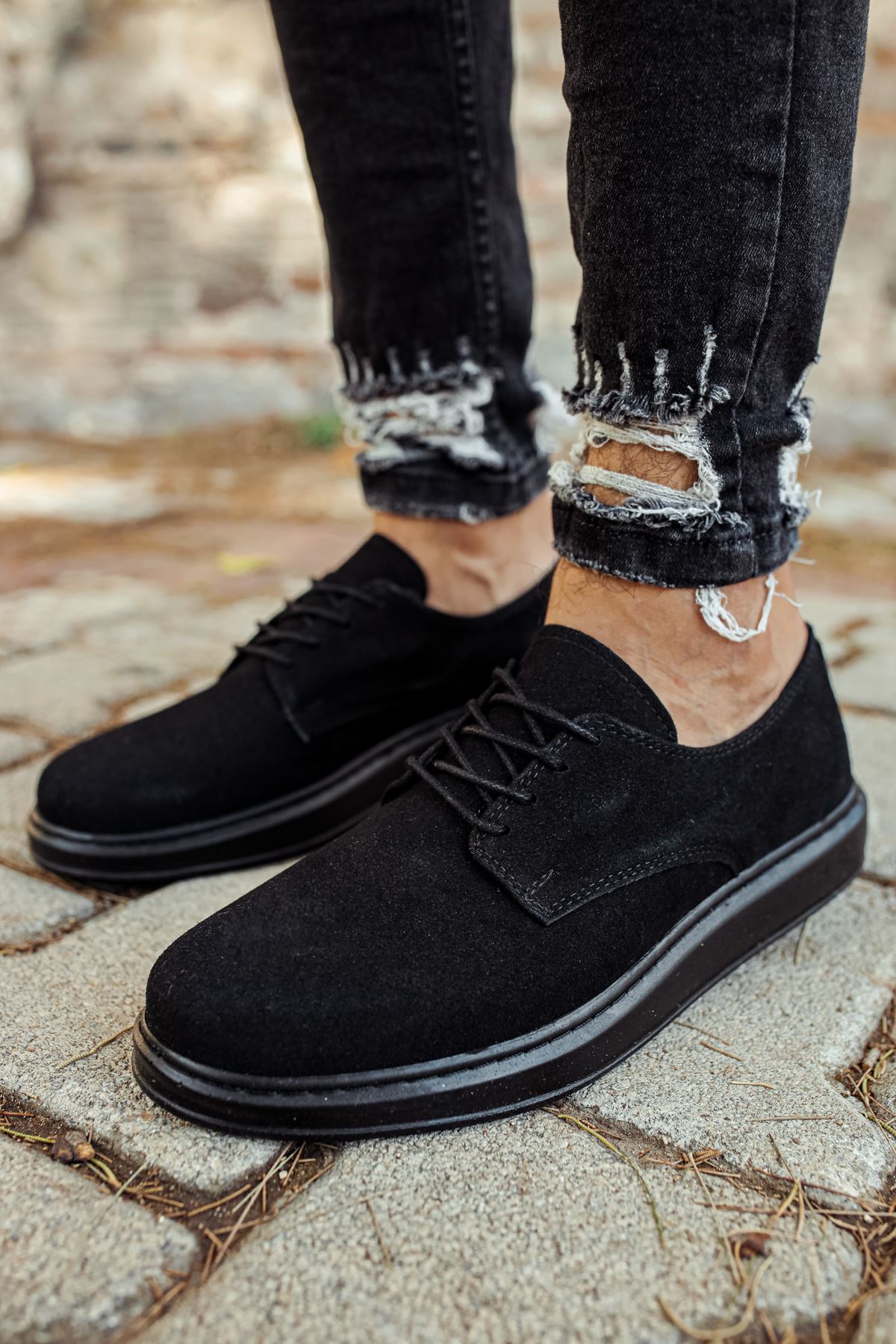 Camoscio Classico – Schwarz · schwarze Sohle