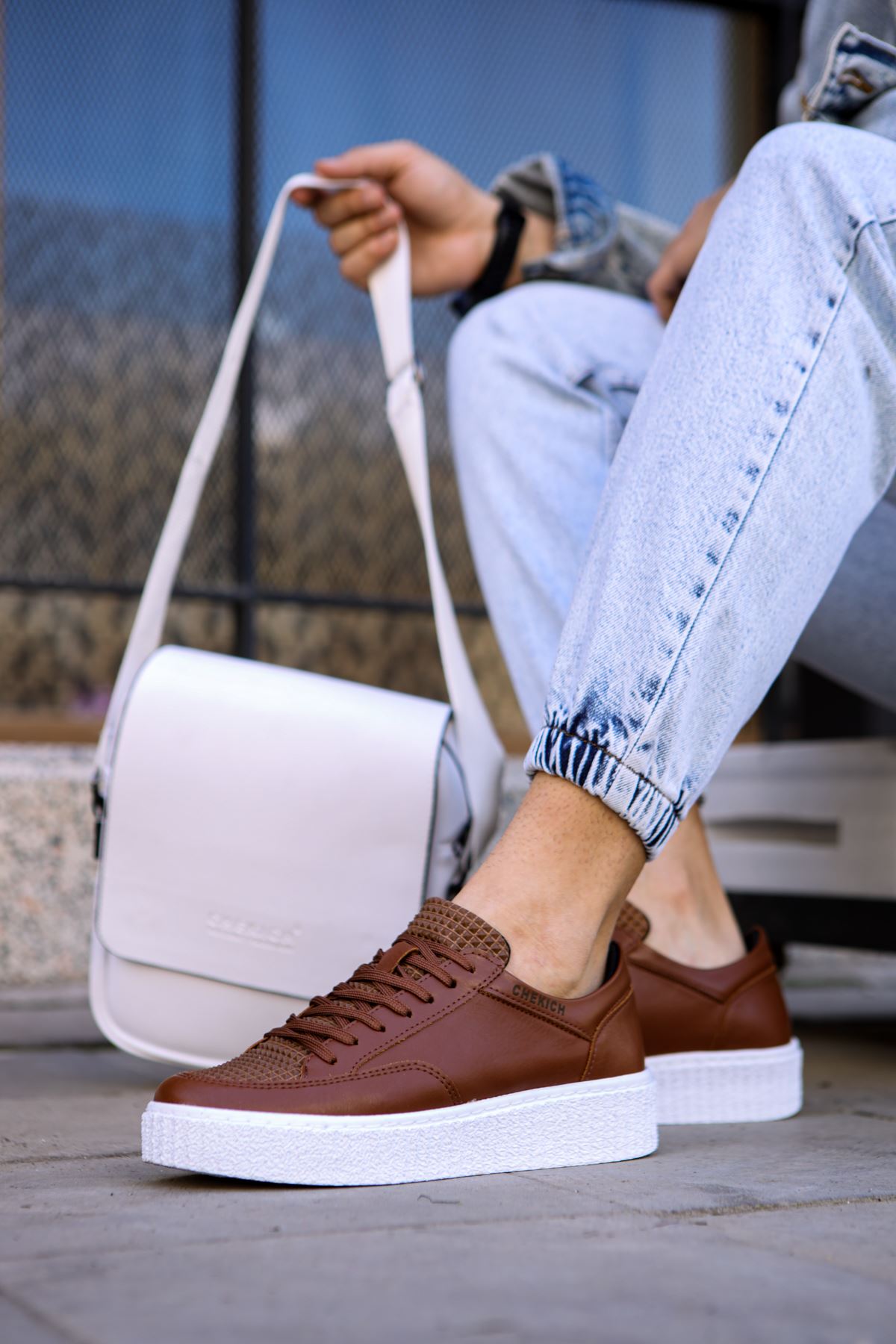 Pyramid – Cognac