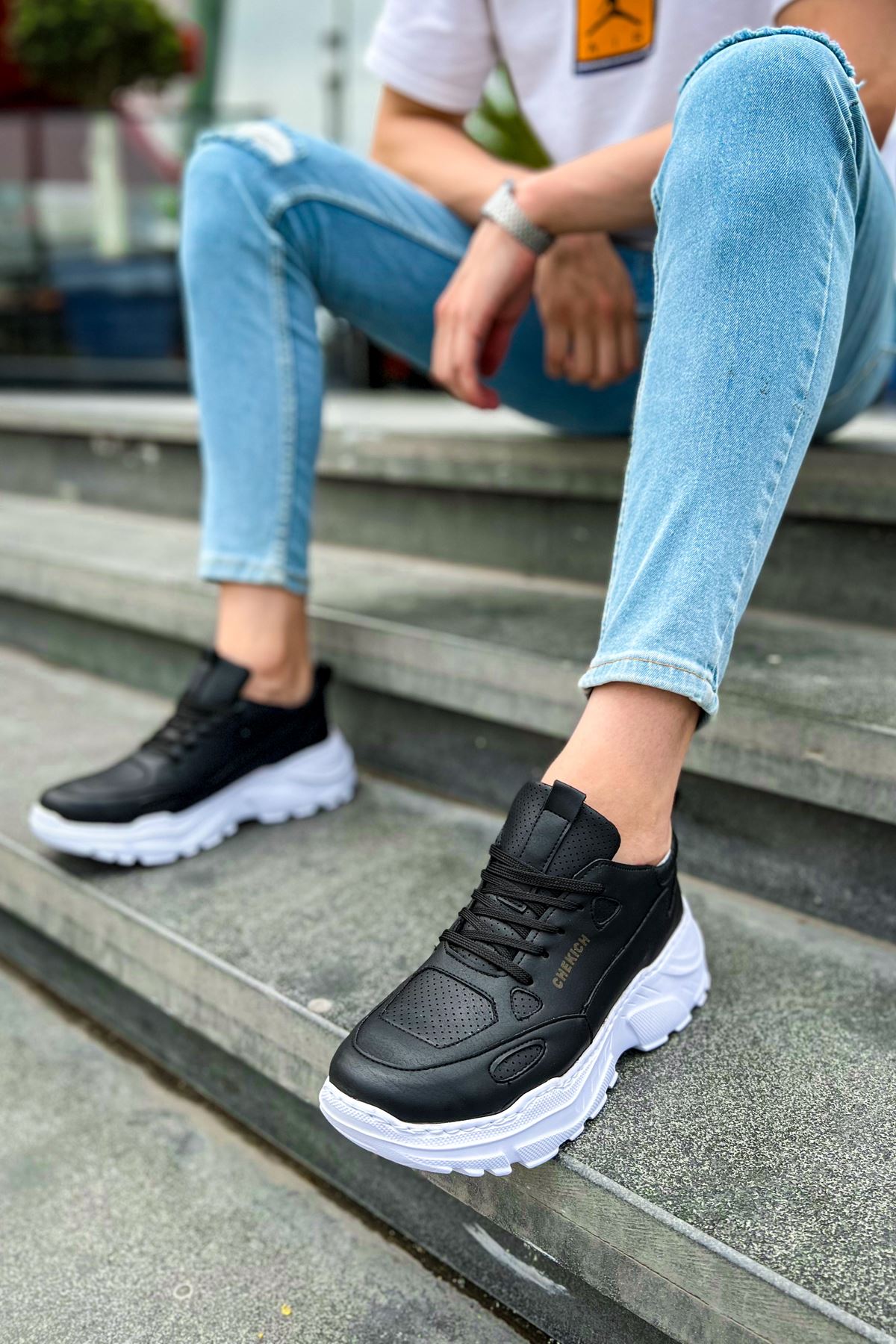 Low Top – Schwarz
