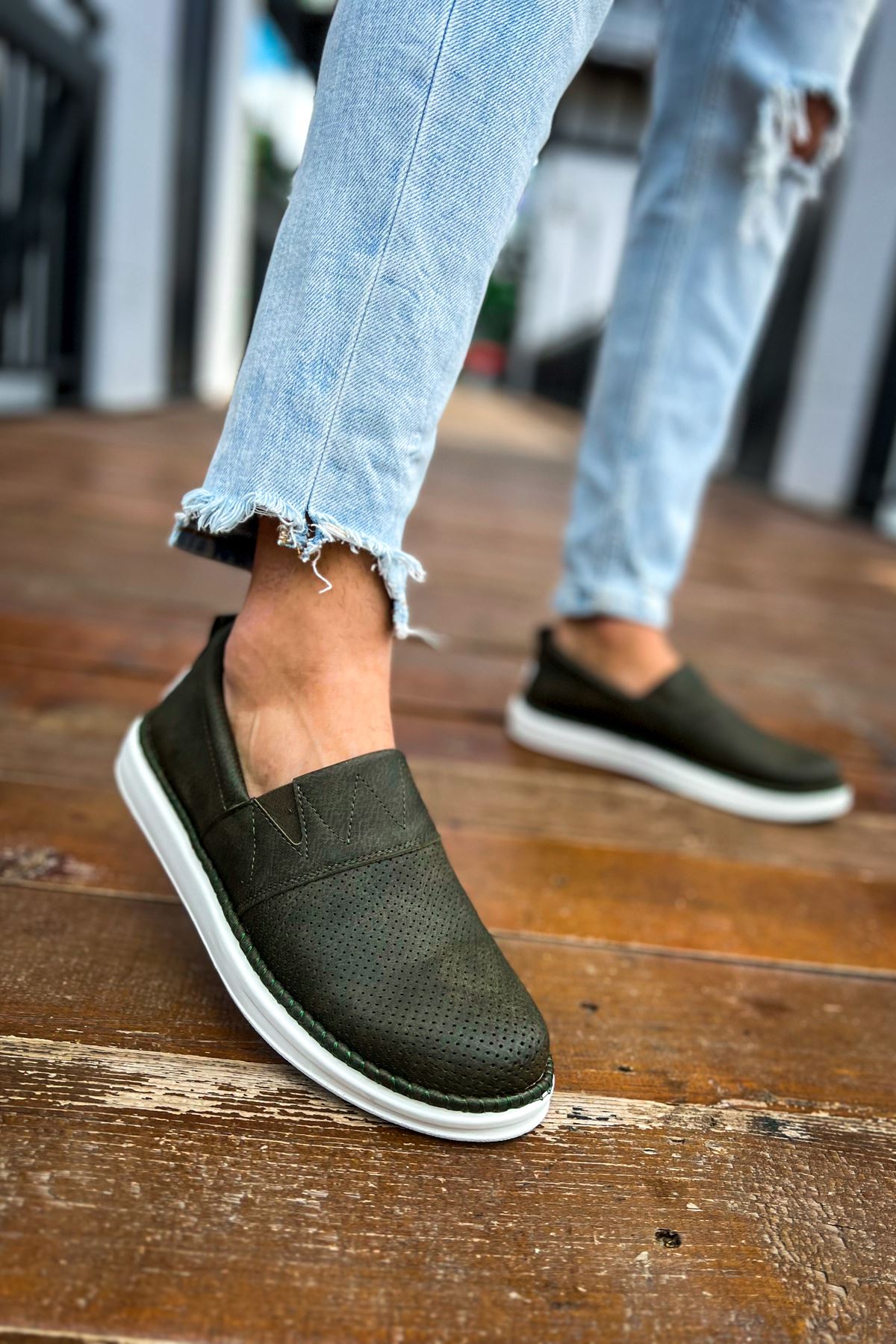 Brecon – Khaki