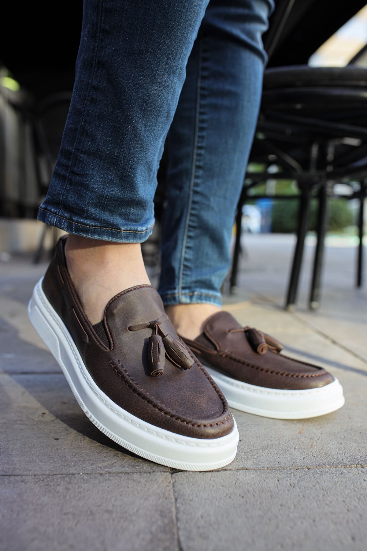 Loafer-X – Braun · weiße Sohle