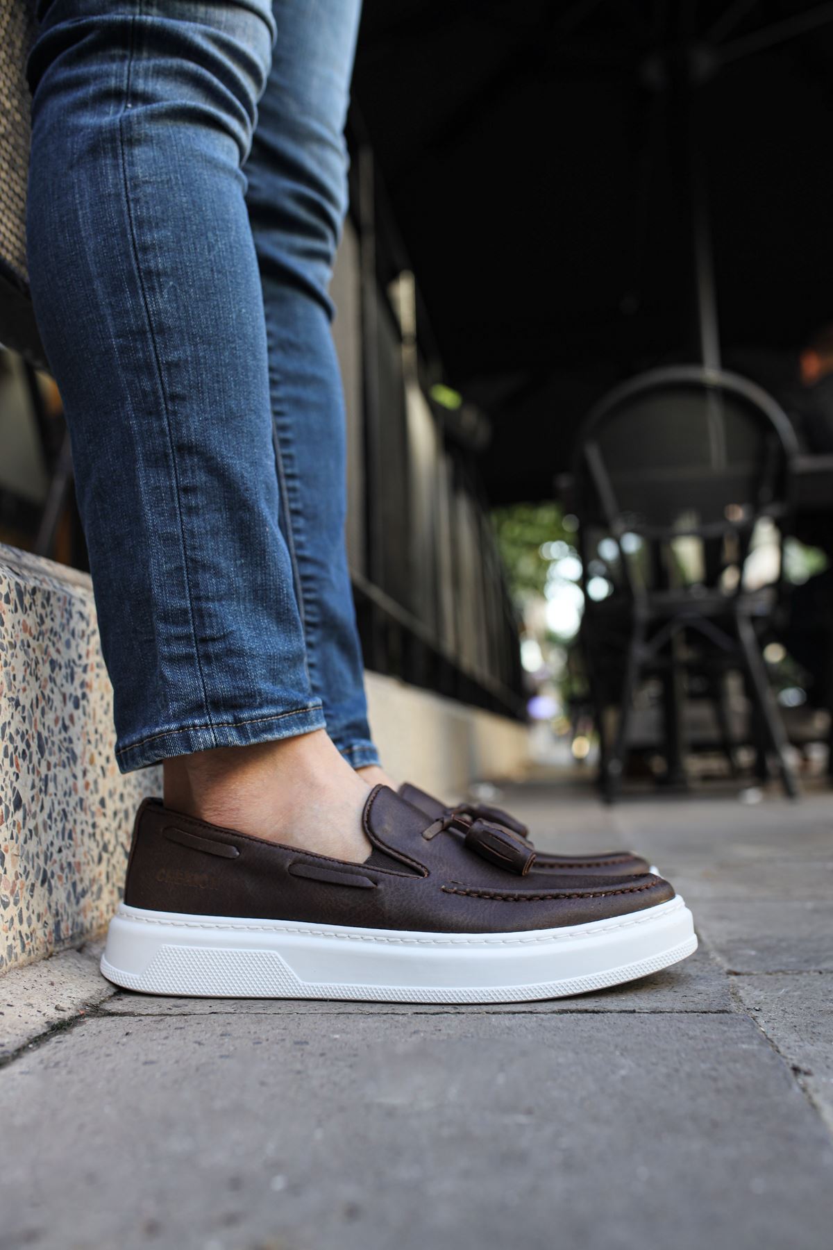 Loafer-X – Braun · weiße Sohle