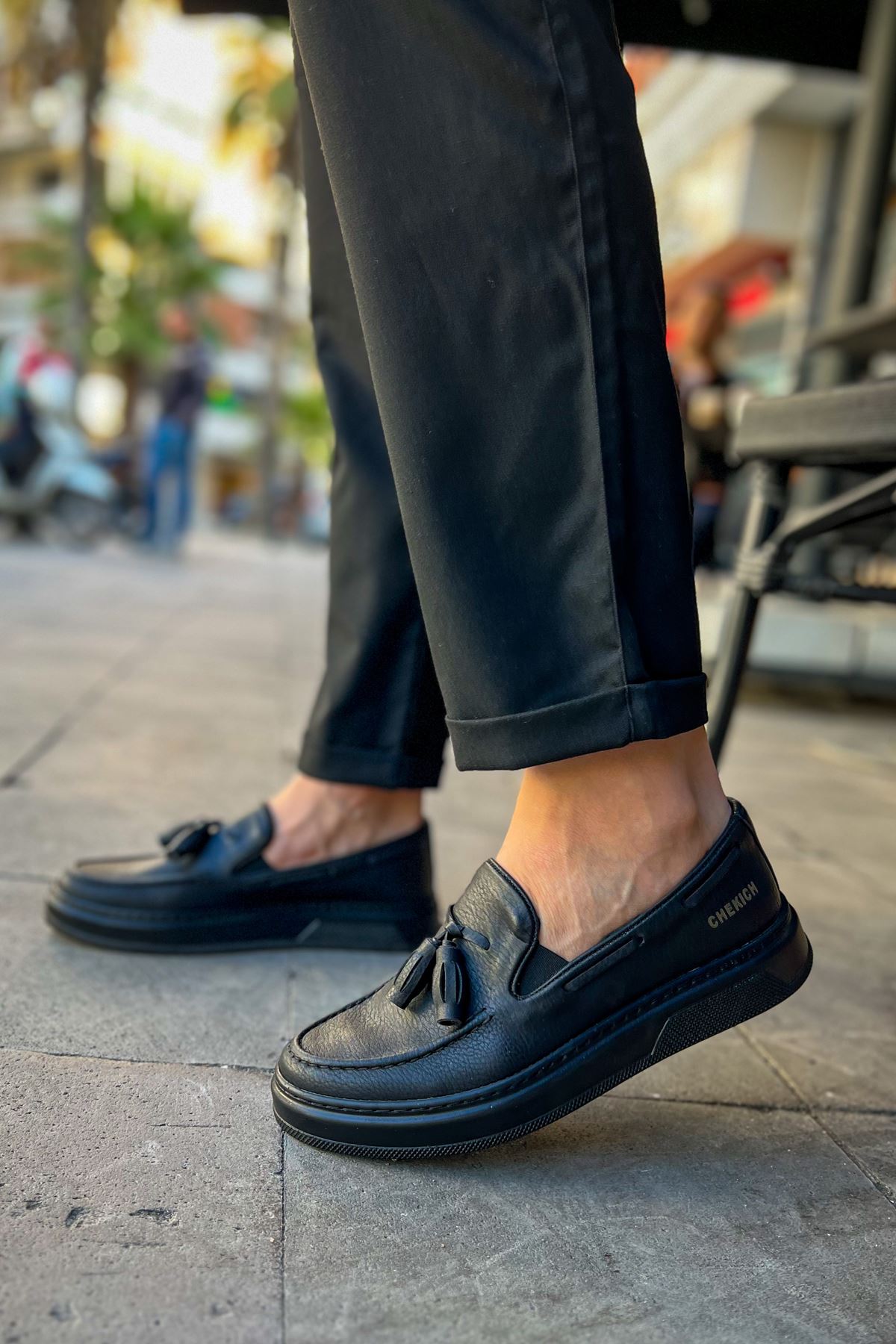 Loafer-X – Schwarz · schwarze Sohle