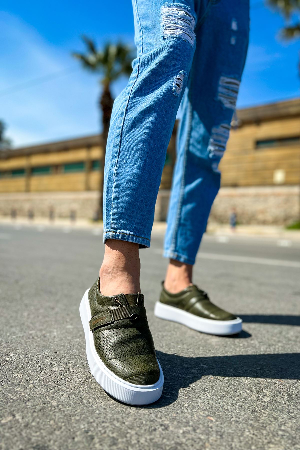 Dobeny – Khaki