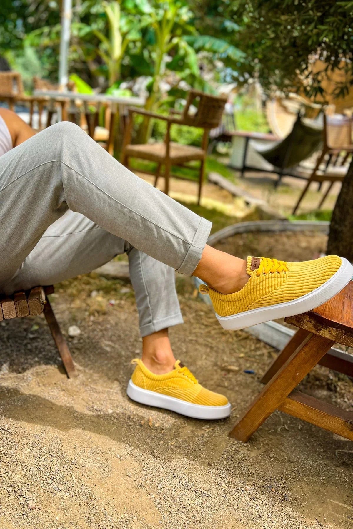 Velluto – Gelb