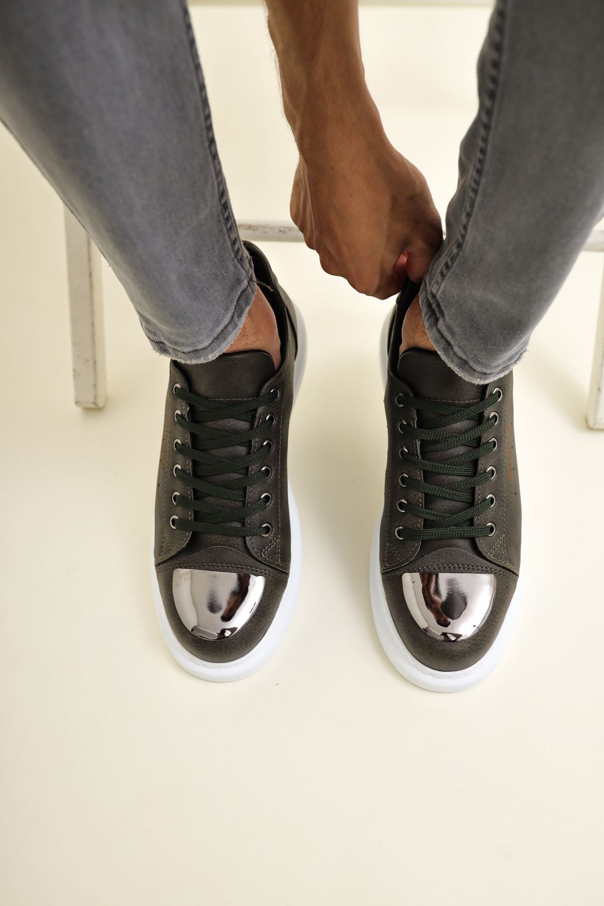 Mirror 175 – Khaki