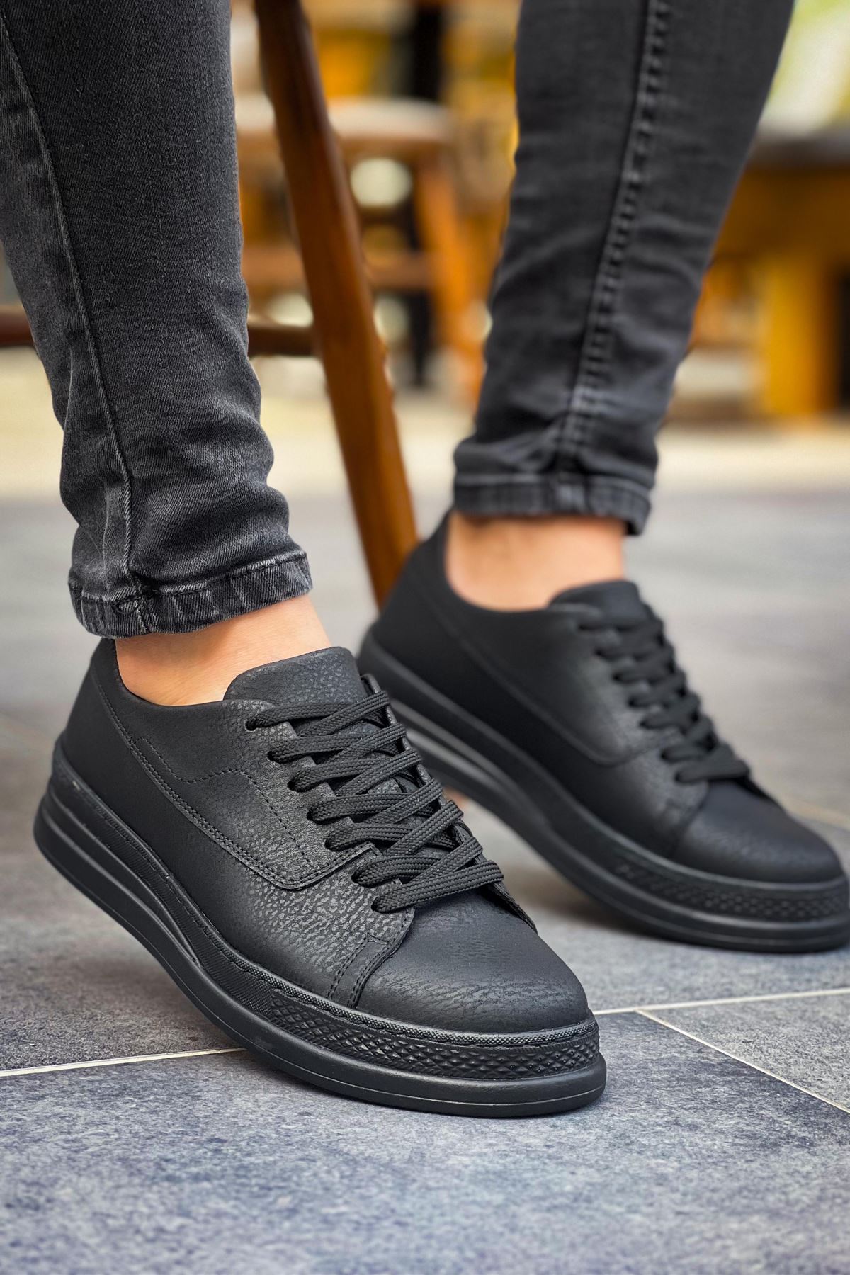 Classe – Schwarz · schwarze Sohle
