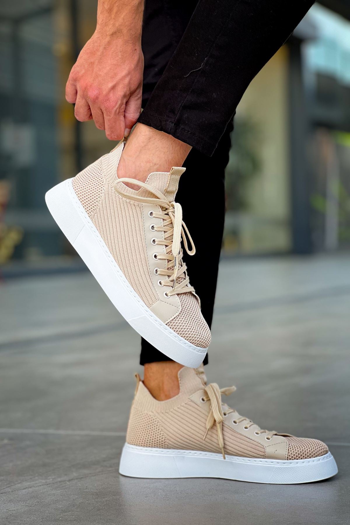 Linea – Beige