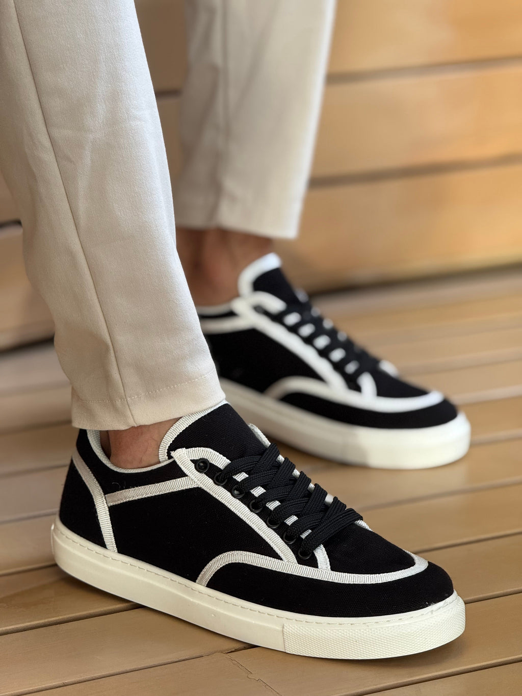 Schwarz/Weiß