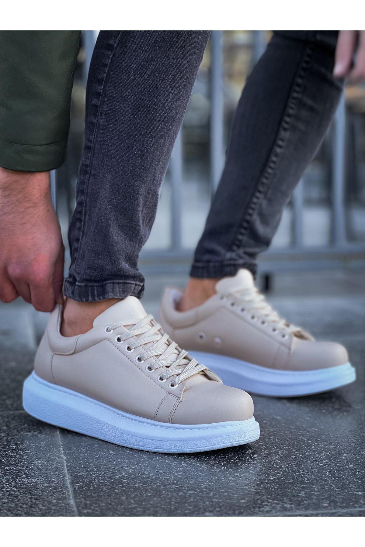 Estrella – Beige · weiße Sohle
