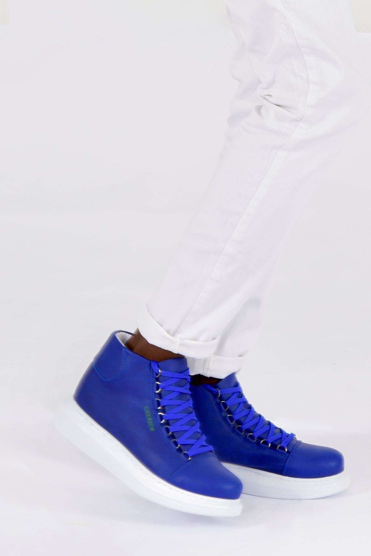 Royalblau