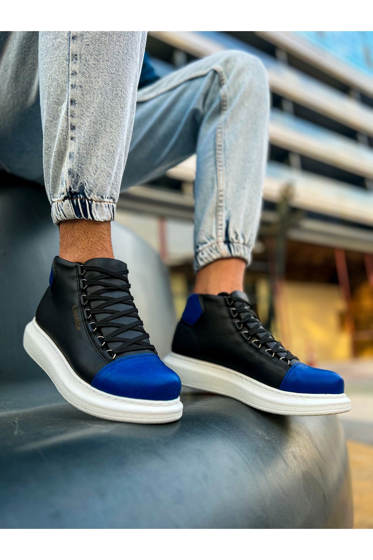 Schwarz/Royalblau