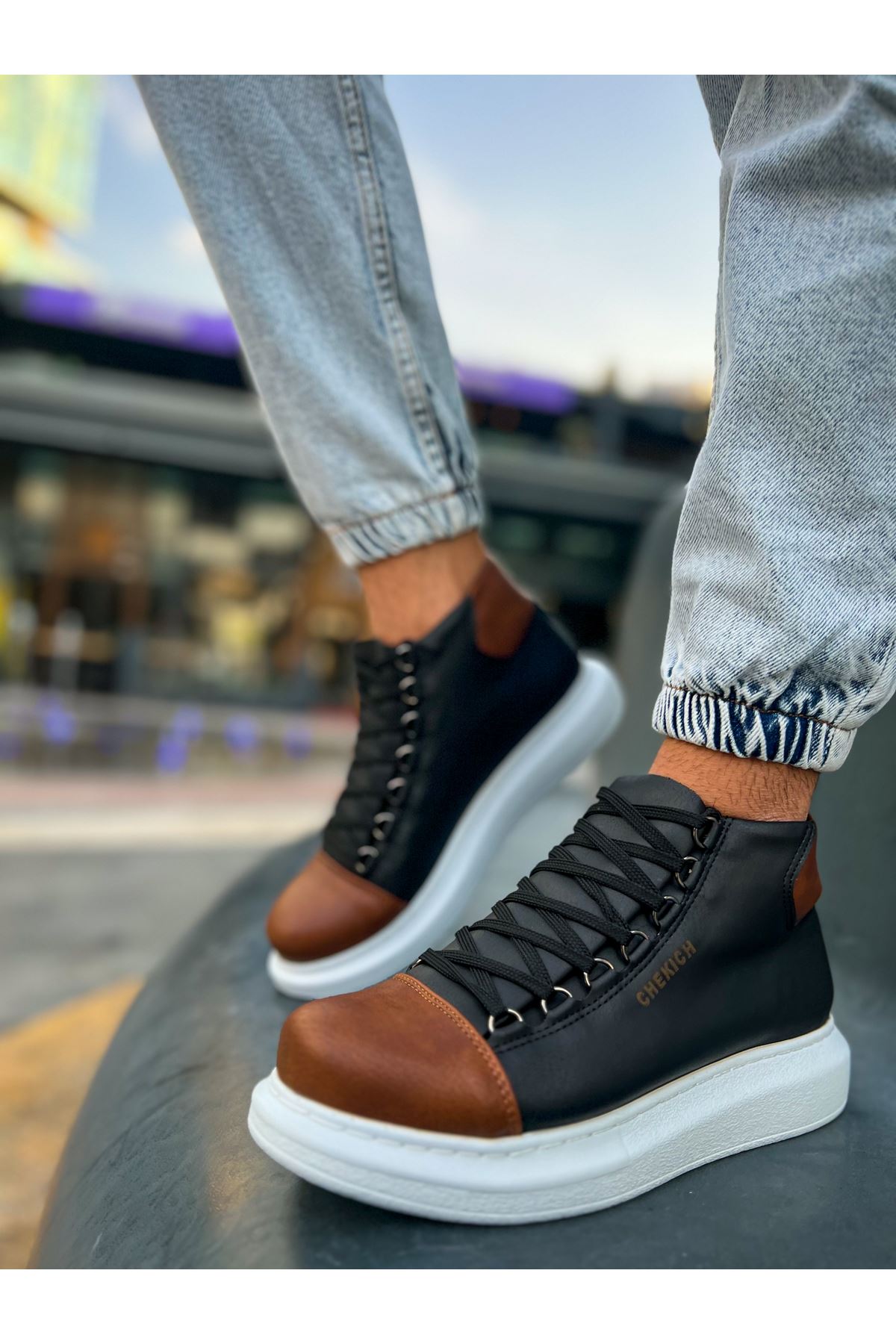 Schwarz/Cognac