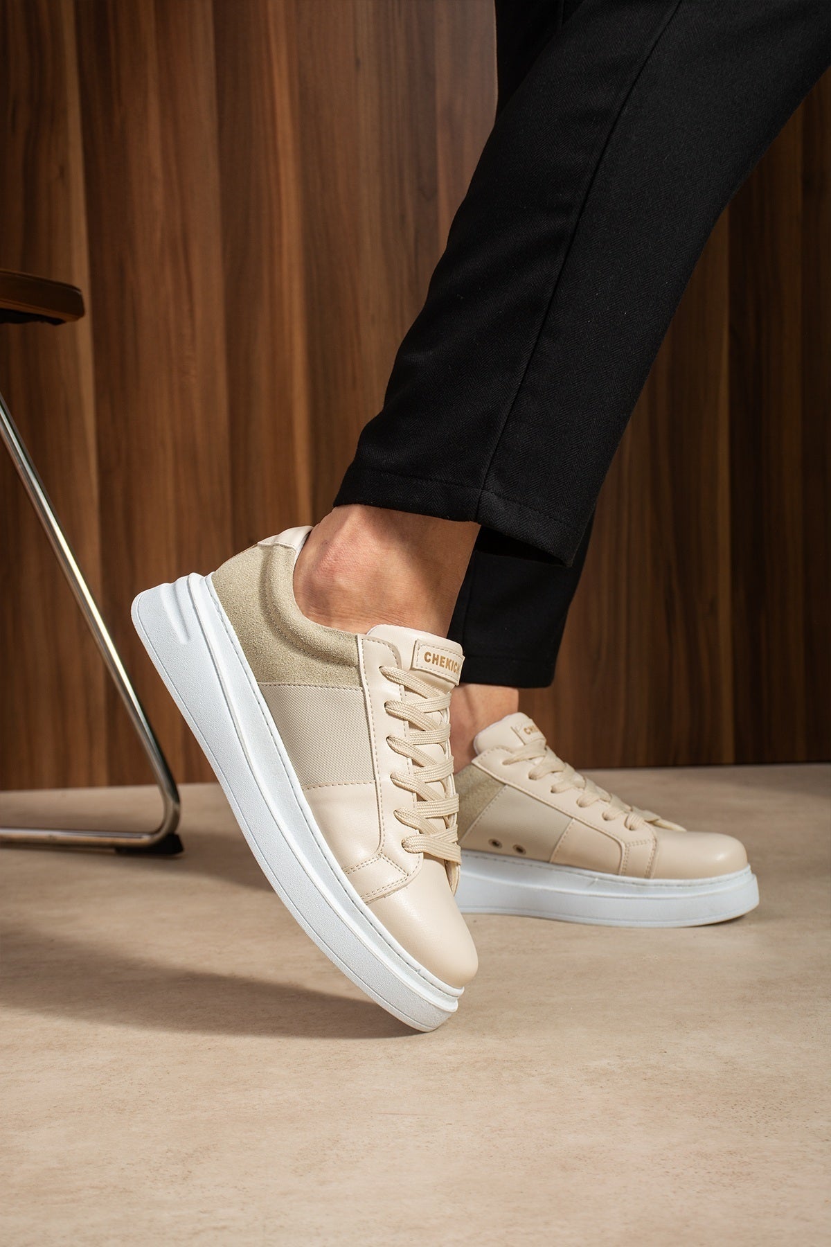 Veloura – Beige