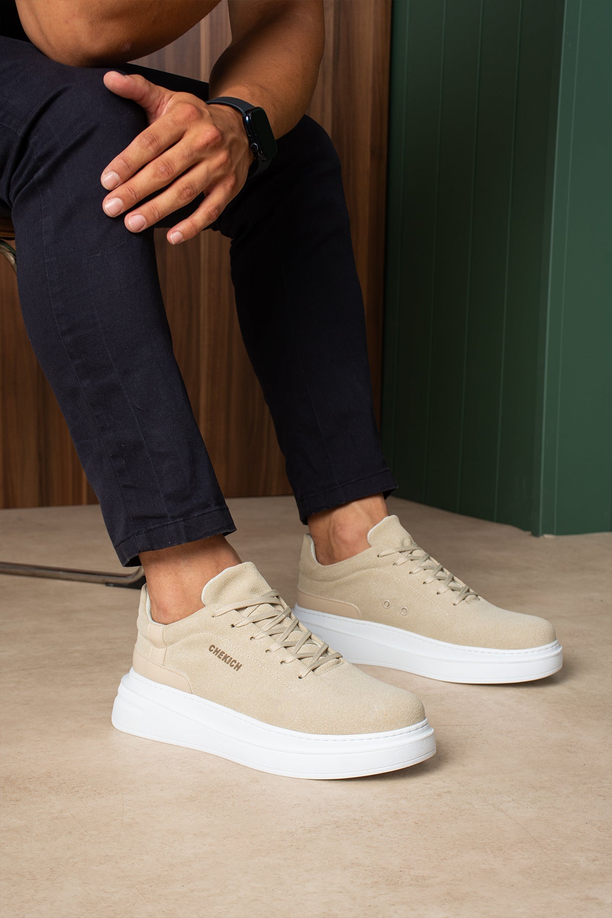 Vanta – Beige