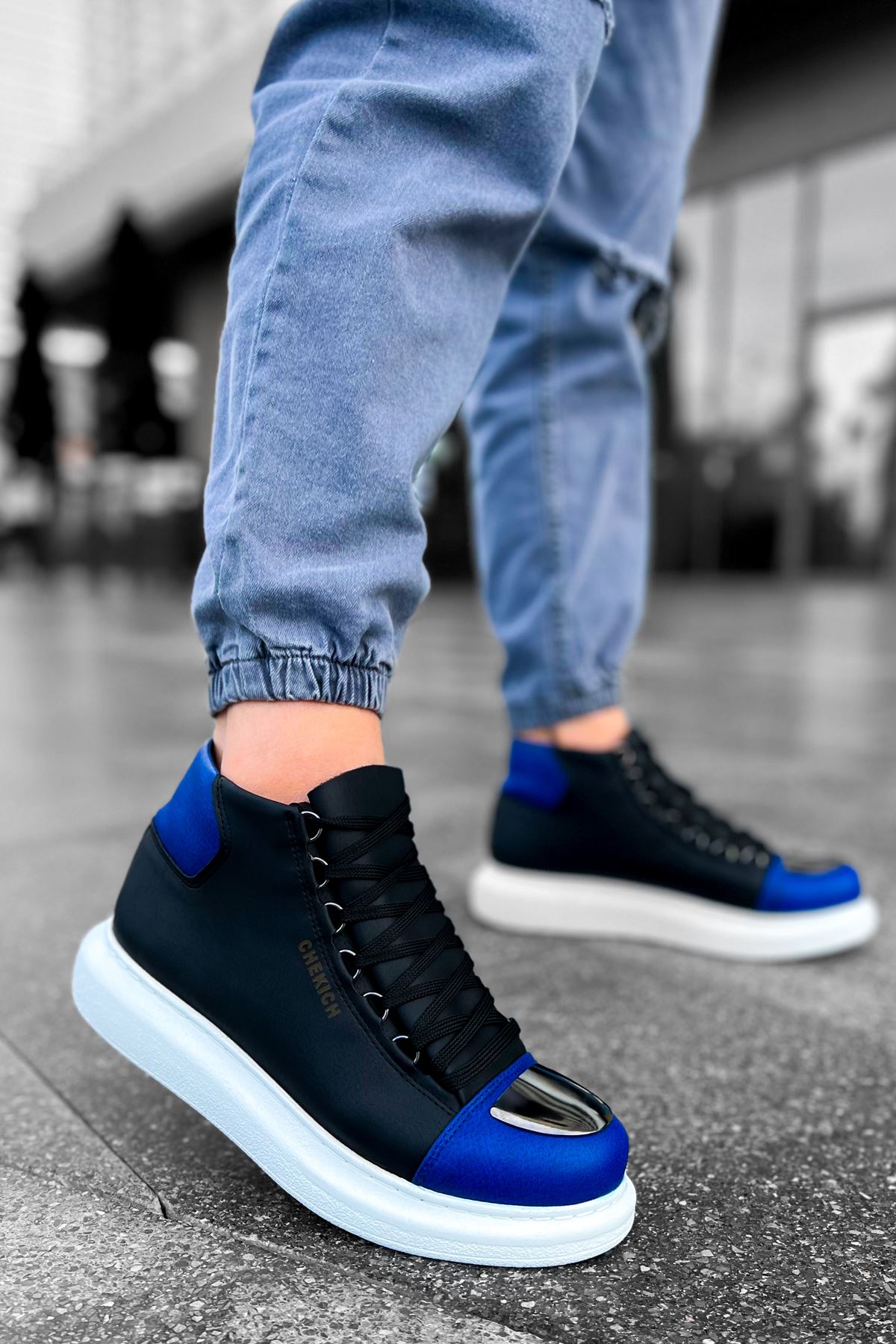 Schwarz/Royalblau