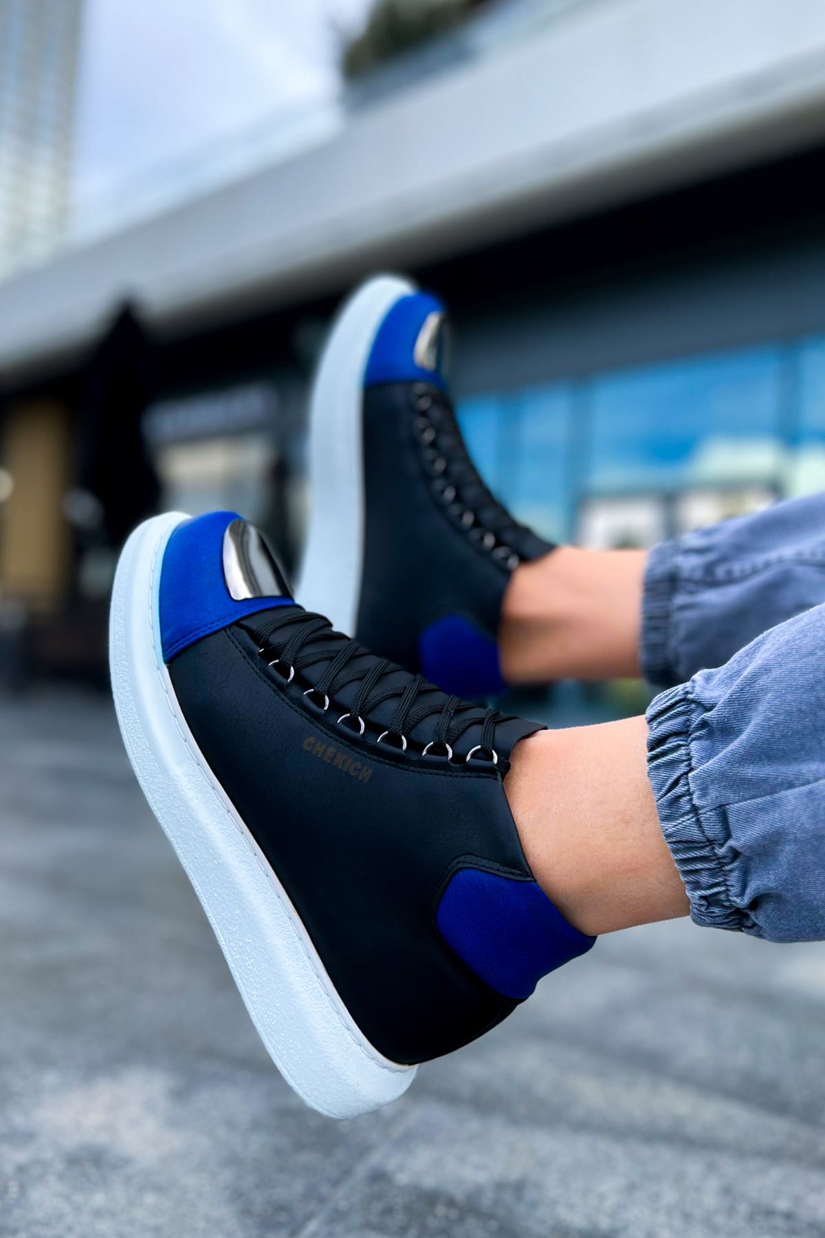 Schwarz/Royalblau