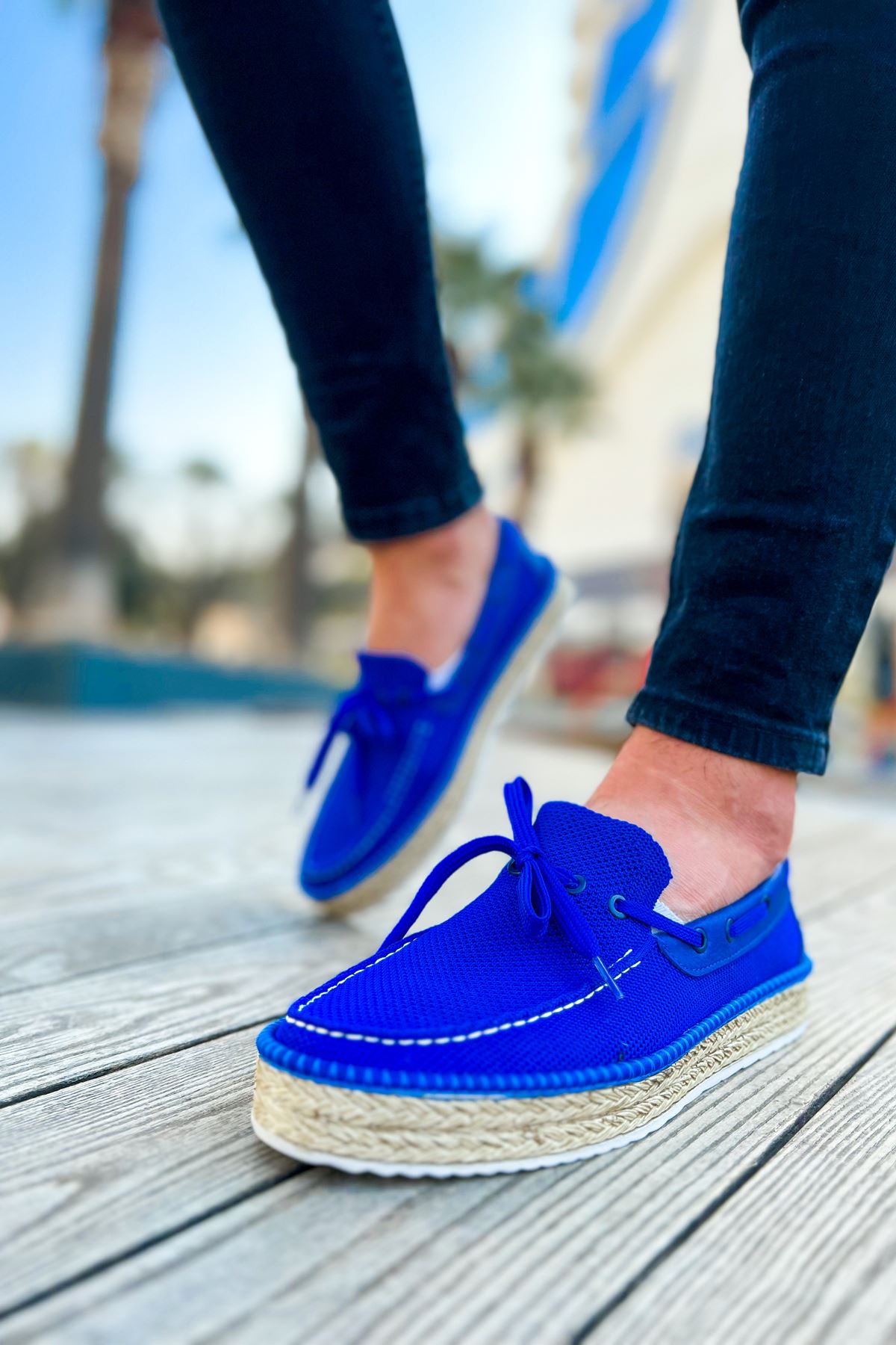 Blau