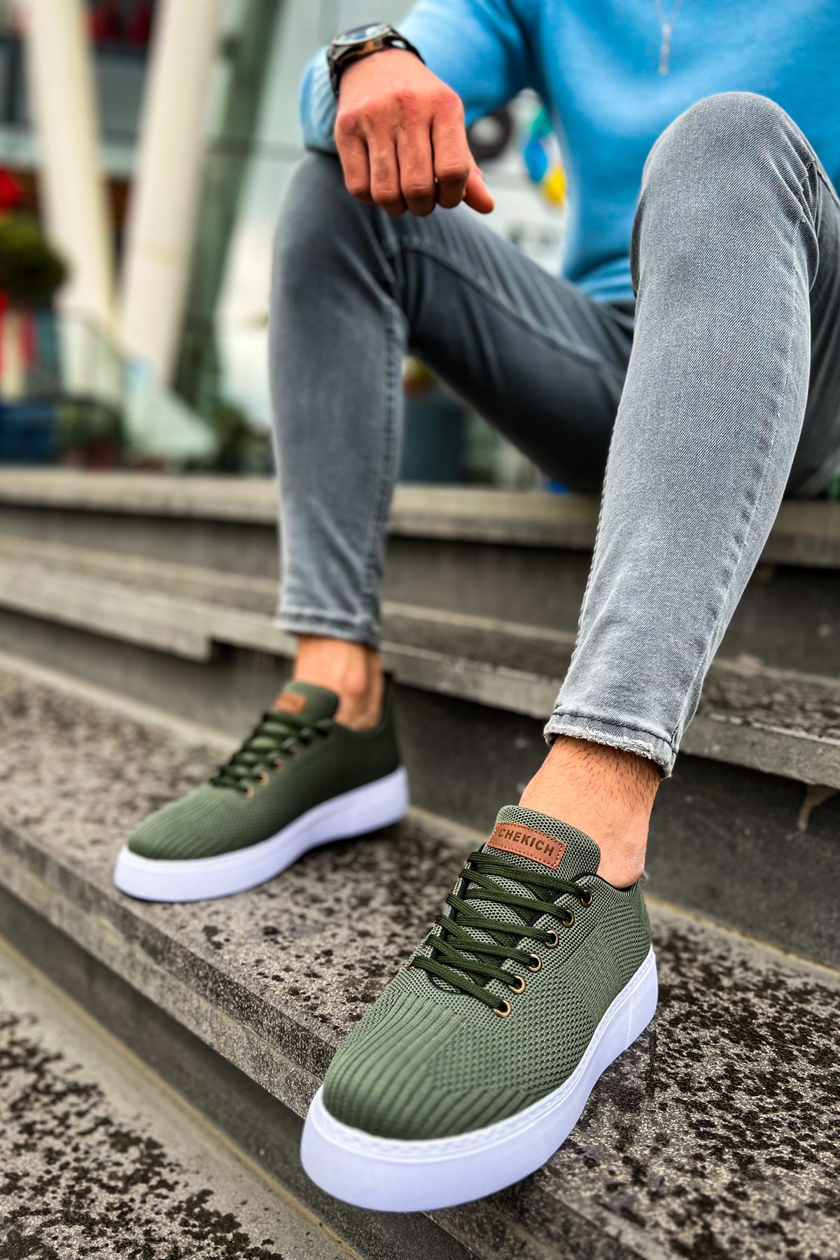 Crew – Khaki · weiße Sohle